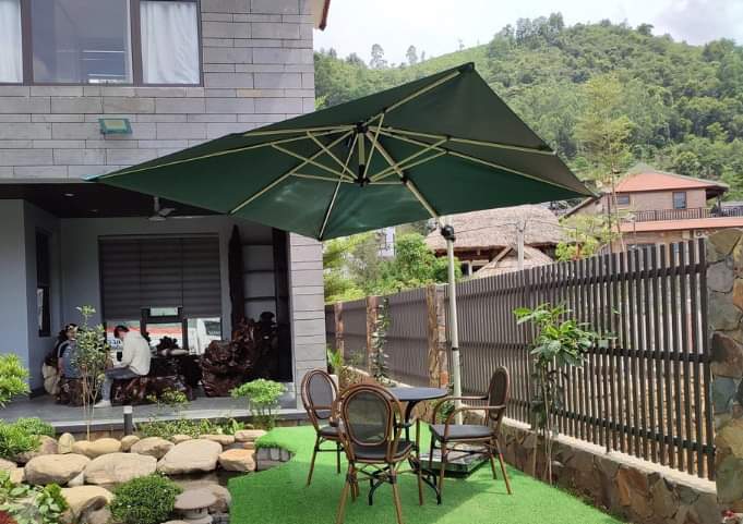 Dù hòa phát lệch tâm hệ nâng hạ màu xanh 2 Dù hòa phát lệch tâm hệ nâng hạ màu xanh 2