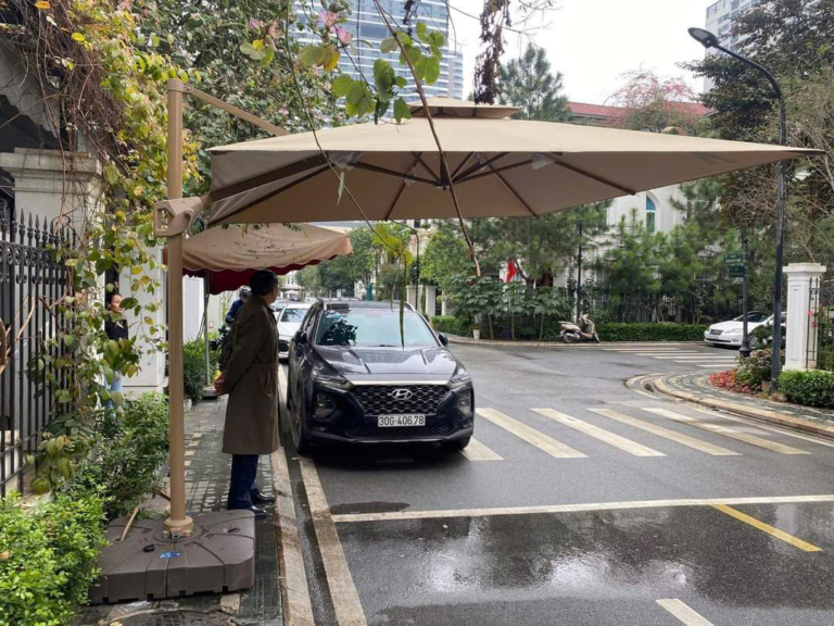 Dù lệch tâm vuông 3m hợp kim nhôm màu be (nâu caphe)